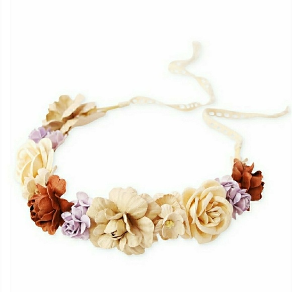 tarte Accessories - 🆕Tarte Limited Edition Flower Crown Headband